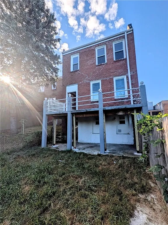 the-linden0grove-foundation-harlem-ave-backyard